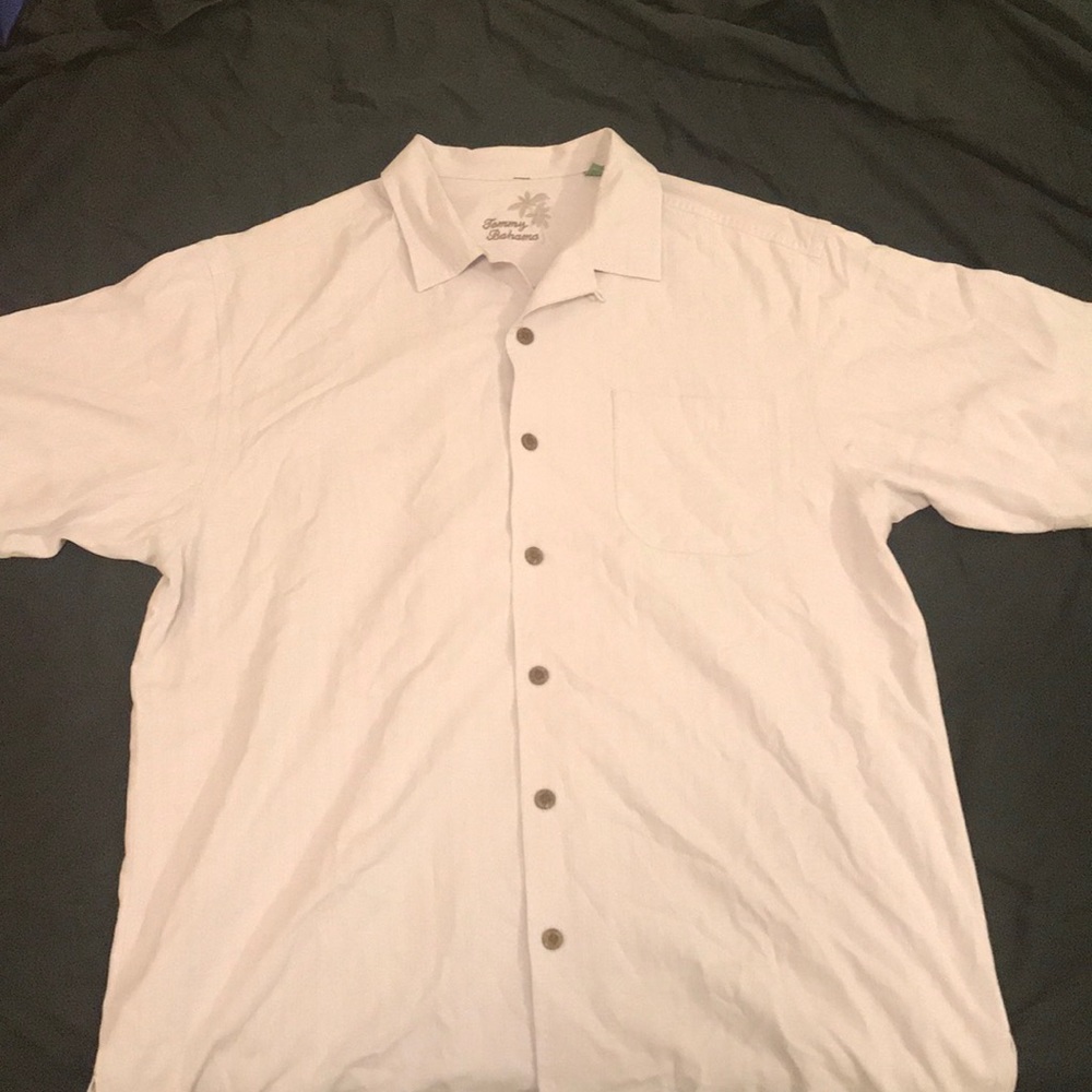 Tommy Bahama Mens button up Hawaiian/dress shirt
